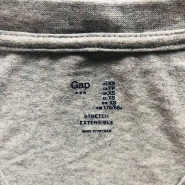 GAP(ギャップ)のGAP ロンT グレー無地 メンズのトップス(Tシャツ/カットソー(七分/長袖))の商品写真