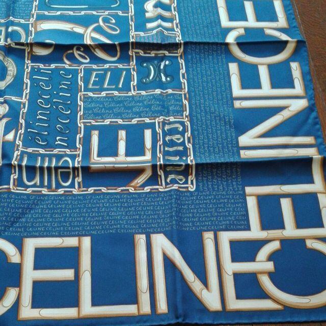 celine(セリーヌ)の47 S 超美品　セリーヌ　CELINE　スカーフ 大判 レディースのファッション小物(バンダナ/スカーフ)の商品写真