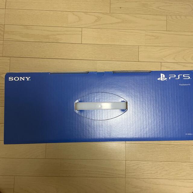 SONY(ソニー)のPS5本体 SONY PlayStation5 CFI-1000A01 エンタメ/ホビーのゲームソフト/ゲーム機本体(家庭用ゲーム機本体)の商品写真