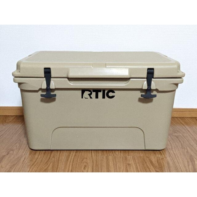 新品・未使用 RTIC 45QT クーラーボックス アウトレット品 タンカラー