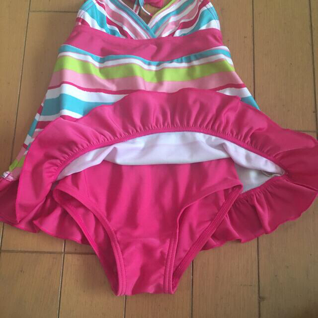 F.O.KIDS(エフオーキッズ)のFOKIDS   女の子　水着セット　　　　　　110cm キッズ/ベビー/マタニティのキッズ服女の子用(90cm~)(水着)の商品写真