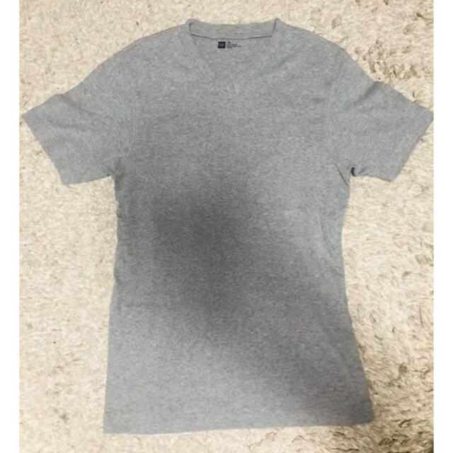 GAP(ギャップ)のGAP Vネック Tシャツ グレー メンズのトップス(Tシャツ/カットソー(半袖/袖なし))の商品写真