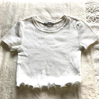 ザラ(ZARA)のZARA ザラ　白T 白ティー　XS 白Tシャツ　半袖　ショート丈(Tシャツ/カットソー(半袖/袖なし))