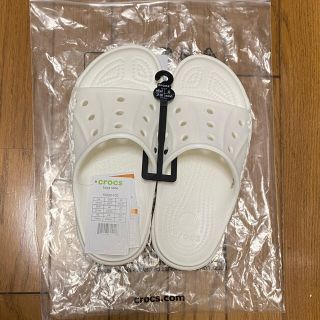 クロックス(crocs)の新品　クロックス　スライド　サンダル　白　23cm(サンダル)