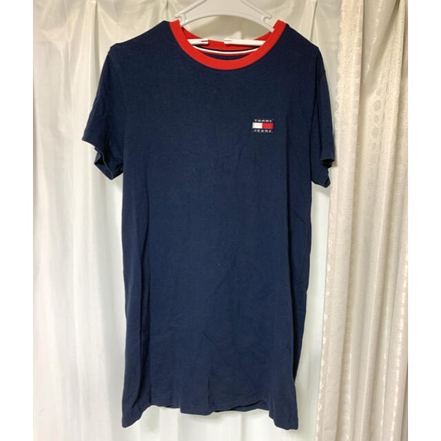 TOMMY HILFIGER(トミーヒルフィガー)のtommy jeans Tシャツワンピ レディースのトップス(Tシャツ(半袖/袖なし))の商品写真