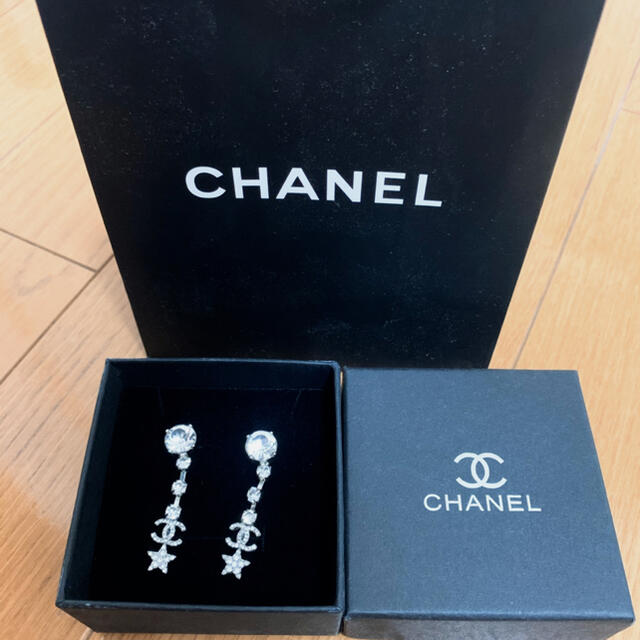 CHANEL ピアス