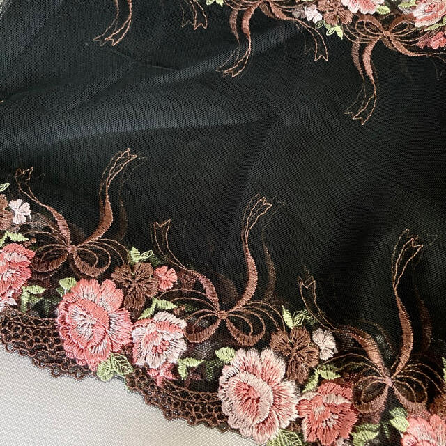 黒 ブラック 刺繍チュールレース 薔薇 ピンク 刺繍リボン 手芸 ハンドメイド