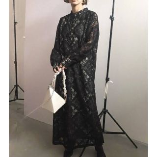 アメリヴィンテージ(Ameri VINTAGE)の AMERI GEOMETRIC FLOWER LACE DRESS(ロングワンピース/マキシワンピース)