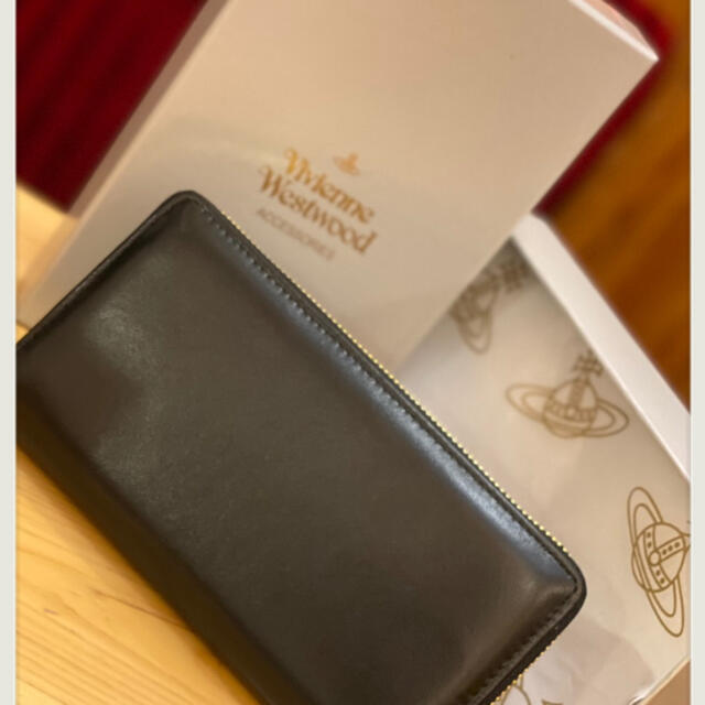 Vivienne Westwood(ヴィヴィアンウエストウッド)の週末大セール‼️ヴィヴィアン　長財布 レディースのファッション小物(財布)の商品写真