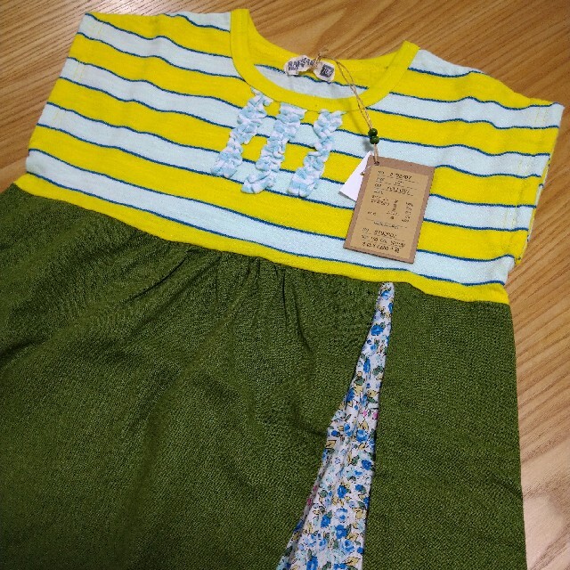 RAG MART(ラグマート)の黄色ボーダーワンピース100 キッズ/ベビー/マタニティのキッズ服女の子用(90cm~)(ワンピース)の商品写真