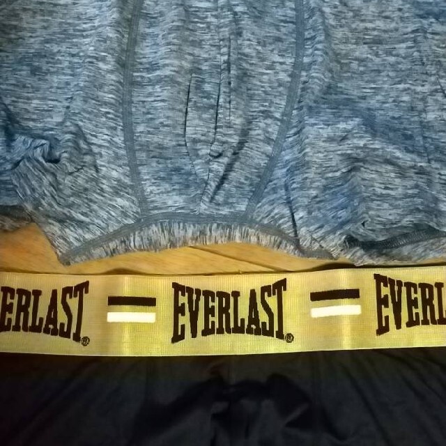 EVERLAST(エバーラスト)のMサイズ!２枚組EVERLAST!光沢ﾂﾙｻﾗ素材ｽﾄﾚｯﾁ吸水速乾ﾎﾞｸｻｰﾌ メンズのアンダーウェア(ボクサーパンツ)の商品写真