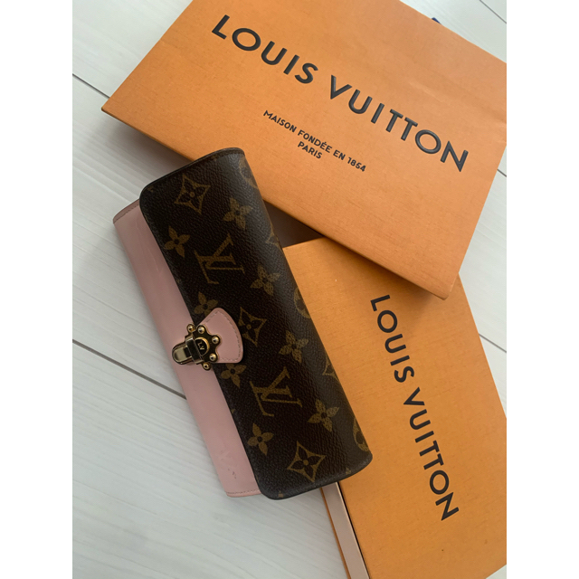 LOUIS VUITTON(ルイヴィトン)のルイヴィトンLOUIS VUITTON 長財布 レディースのファッション小物(財布)の商品写真