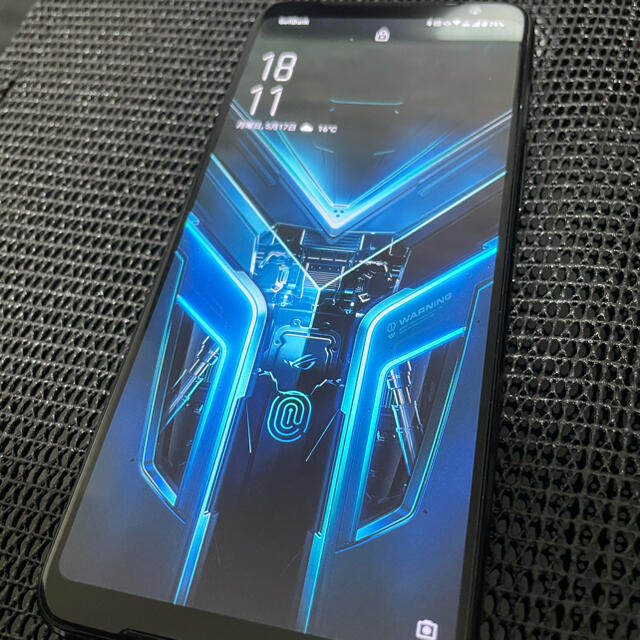 ASUS ROG phon 3