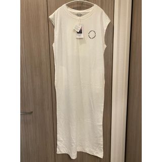 ベイフロー(BAYFLOW)の新品未使用！ノースリーブ　Tシャツワンピ　ホワイト(ロングワンピース/マキシワンピース)