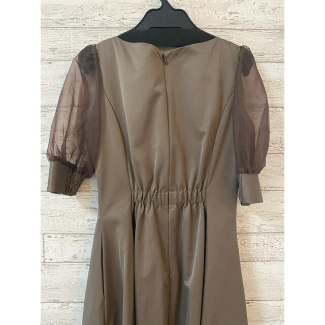 Ameri VINTAGE(アメリヴィンテージ)のSHEER PUFF SLEEVE DRESS Ameri vintage レディースのワンピース(ロングワンピース/マキシワンピース)の商品写真