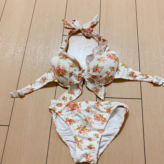 Rebecca Taylor 花柄水着3点セット レベッカテイラーの通販 by ラッキーのL REBECCA TAYLOR 水着 ビキニ 3点セット 三愛水着
