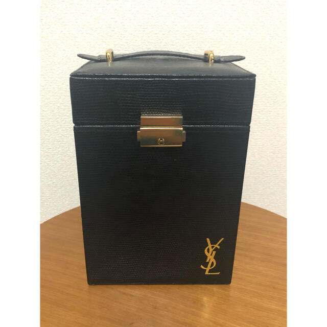 Saint Laurent(サンローラン)の専用 Yves Saint Laurent イヴ サンローラン ボックス バッグ レディースのレディース その他(その他)の商品写真