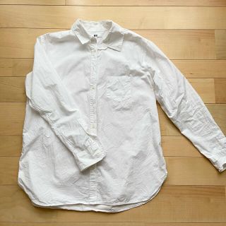 ユニクロ(UNIQLO)のユニクロ　白シャツ(シャツ/ブラウス(長袖/七分))