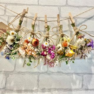 ドライフラワー スワッグ ガーランド❁268カラフル 薔薇 かすみ草 花束♪(ドライフラワー)