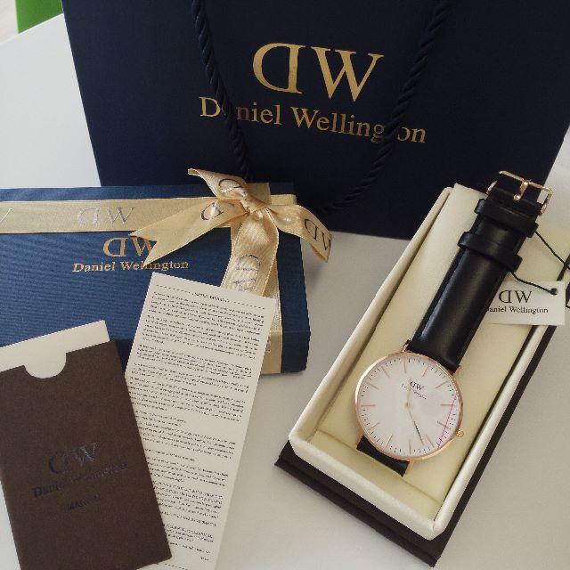 Daniel Wellington(ダニエルウェリントン)のDanielWellington40mm0107DWピンクゴールド×ブラック メンズの時計(腕時計(アナログ))の商品写真