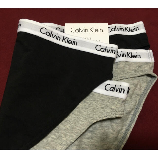 Calvin Klein(カルバンクライン)の新品　S 定番カルバンクライン ショーツ  二枚セット レディースの下着/アンダーウェア(ショーツ)の商品写真