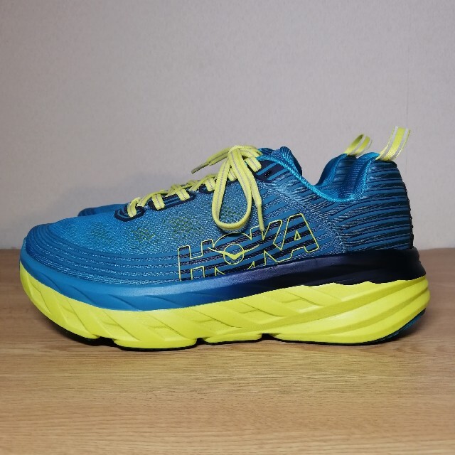 【正規通販】 ★美品 HOKA 6 BONDI ONE ONE スニーカー - covid19.ins.gov.mz