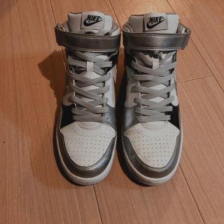 ナイキ(NIKE)のNike sneakers (スニーカー)