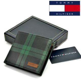 トミーヒルフィガー(TOMMY HILFIGER)のトミー　TOMMY HILFIGER  グリーン　31TL40X003 067(折り財布)