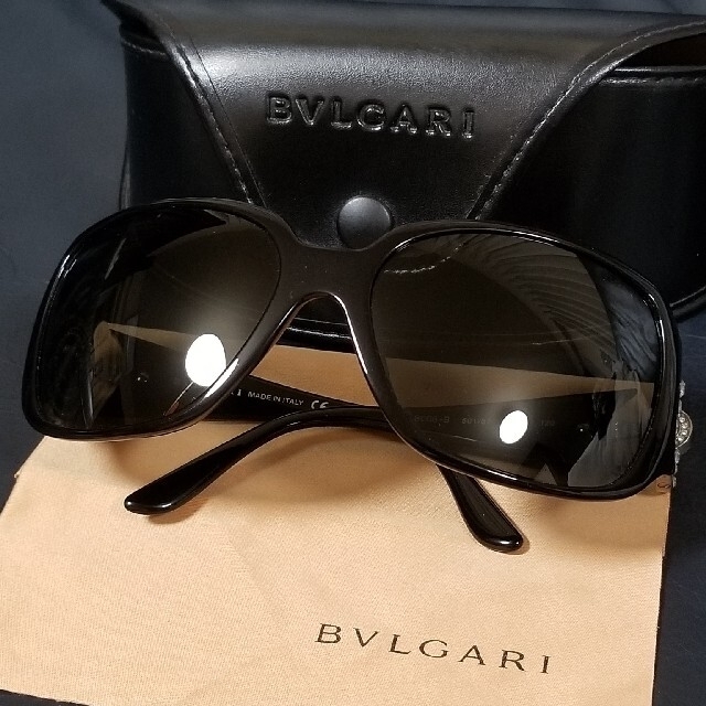 【未使用】BVLGARI サングラス ブラック スワロフスキー