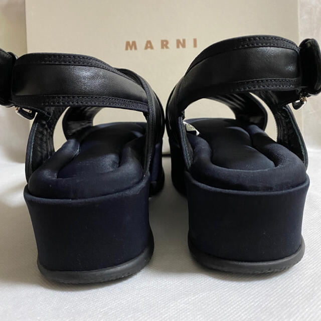 Marni(マルニ)のマルニ　サンダル　厚底　黒 レディースの靴/シューズ(サンダル)の商品写真