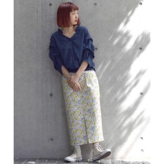 ダブルクローゼット(w closet)のw closet Vネック袖タックブラウス(シャツ/ブラウス(長袖/七分))