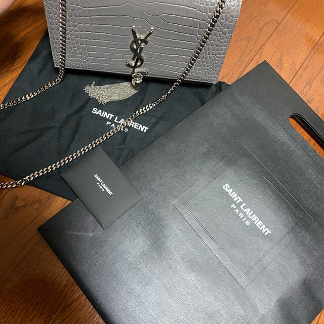 Saint Laurent(サンローラン)の【つむ様専用】サンローラン ケイト クロコ ショルダーバッグ レディースのバッグ(ショルダーバッグ)の商品写真