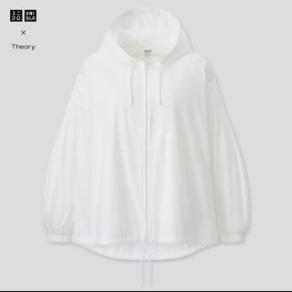 ユニクロ(UNIQLO)のユニクロ theory ポケッタブルUVカットオーバーサイズパーカー　S(ナイロンジャケット)