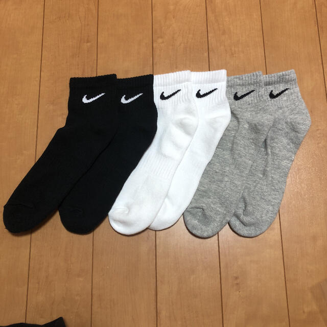 NIKE(ナイキ)のNIKE 3Pソックス 25〜27cm メンズのレッグウェア(ソックス)の商品写真