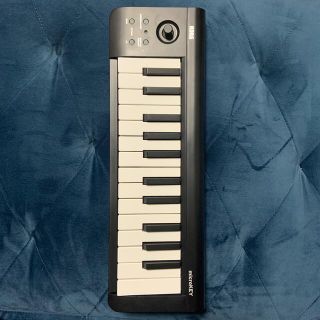 コルグ(KORG)のKORG microKEY(MIDIコントローラー)