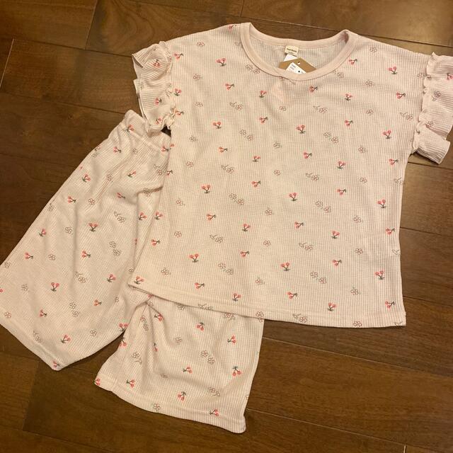 しまむら(シマムラ)のワッフル生地　パジャマ　130 キッズ/ベビー/マタニティのキッズ服女の子用(90cm~)(パジャマ)の商品写真