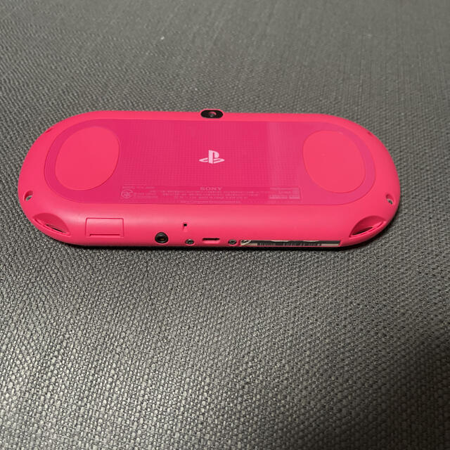 PlayStation Vita - PlayStation Vita Wi-Fiモデル ピンク/ブラック の