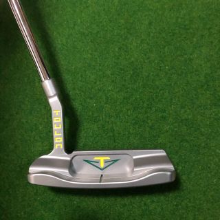 キャロウェイ(Callaway)のトゥーロン Toulon Design Madison Garage 34インチ(クラブ)