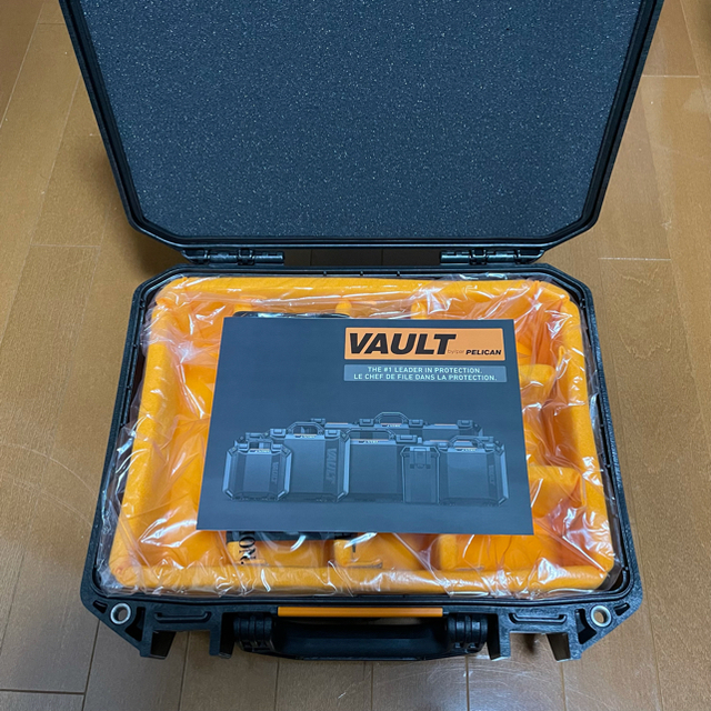 ペリカン Pelican Vault V200 ドライバー付 1