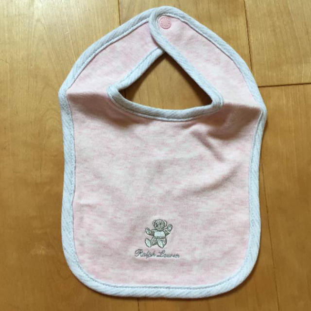 Ralph Lauren(ラルフローレン)の【新品☆3枚セット】ベア柄 ラルフ スタイ 女の子 キッズ/ベビー/マタニティのこども用ファッション小物(ベビースタイ/よだれかけ)の商品写真