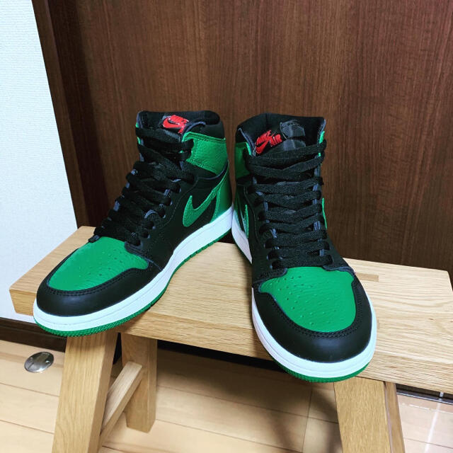 AIRJORDAN1ナイキ エアジョーダン1 レトロ ハイ パイン グリーン ブラック