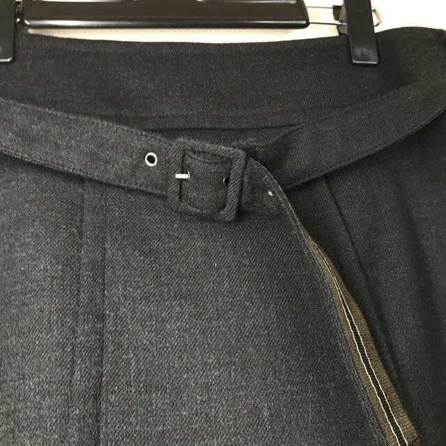 【美品】Max Mara   スカート　ベルト付き　ブラック 1