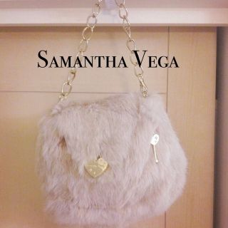 サマンサベガ(Samantha Vega)のSamanthaVegaリアルファー👜(ハンドバッグ)