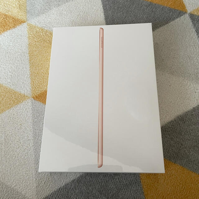 iPad 第8世代 Wi-Fi 32GB ゴールド MYLC2J/A 未開封新品