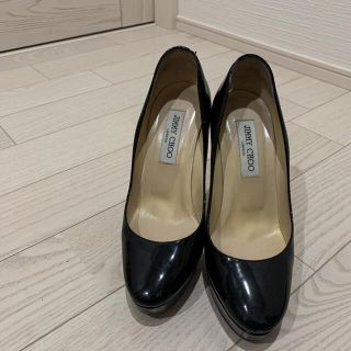 ジミーチュウ(JIMMY CHOO)のジミーチュウ エナメルパンプス(ハイヒール/パンプス)