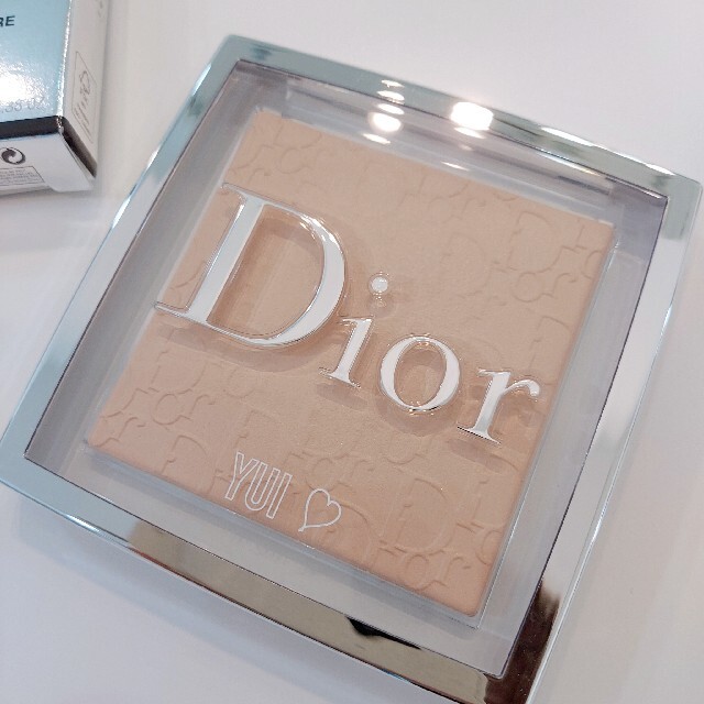 DIOR ディオール バックステージ フェイス&ボディ パウダー　0N