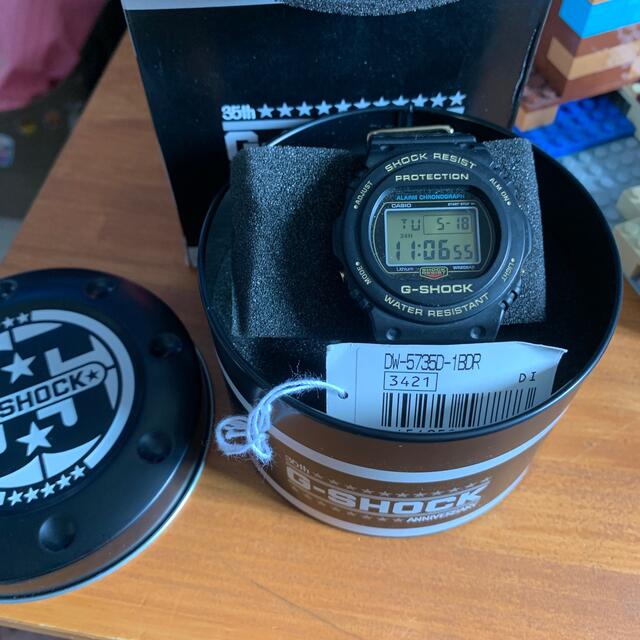 G-SHOCK(ジーショック)のg-shock  DW 5735D 1BDR 35周年　美品 メンズの時計(腕時計(デジタル))の商品写真