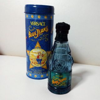 ヴェルサーチ(VERSACE)のベルサーチ BLUE JEANS (香水(男性用))