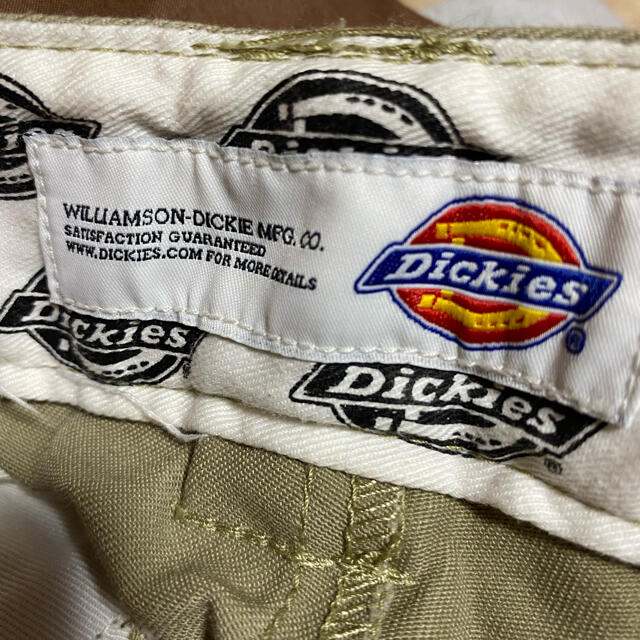 Dickies(ディッキーズ)のDICKIES×ＡＩＲＪＡＭ2012 コラボ　カーキ　ハーフパンツ　32インチ メンズのパンツ(ショートパンツ)の商品写真