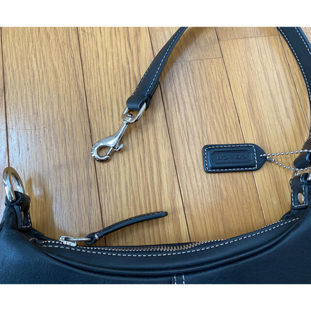 COACH(コーチ)の☆COACH(コーチ)ポーチバッグ黒ブラック レディースのバッグ(ハンドバッグ)の商品写真